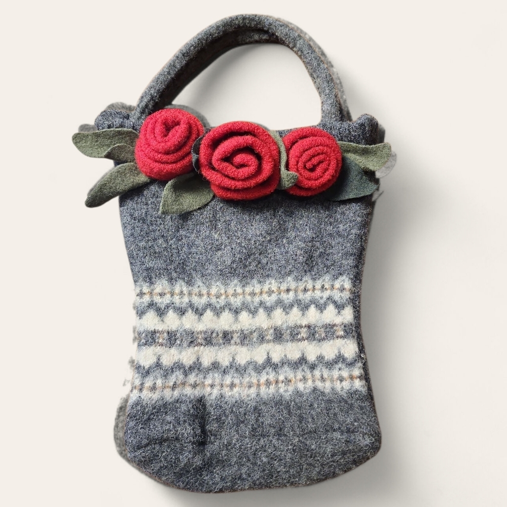 Handmade Gray Wool Fair Isle Basket-Shaped Bag 3D Red Floral Rose Leaf Accents